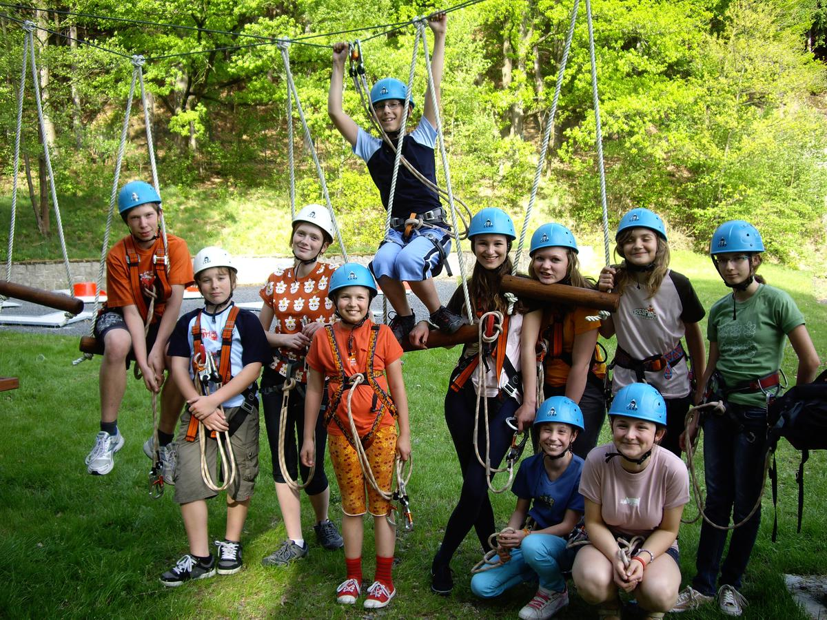 Lanáč Jaro 2012 Středa